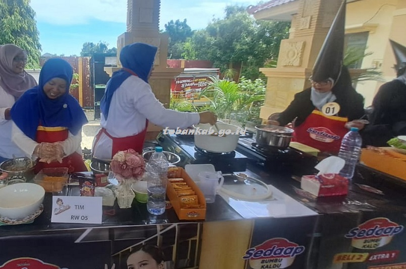 Kelurahan Karang Gelar Lomba Masak, Warga Antusias Berkreasi dengan Menu Sehat