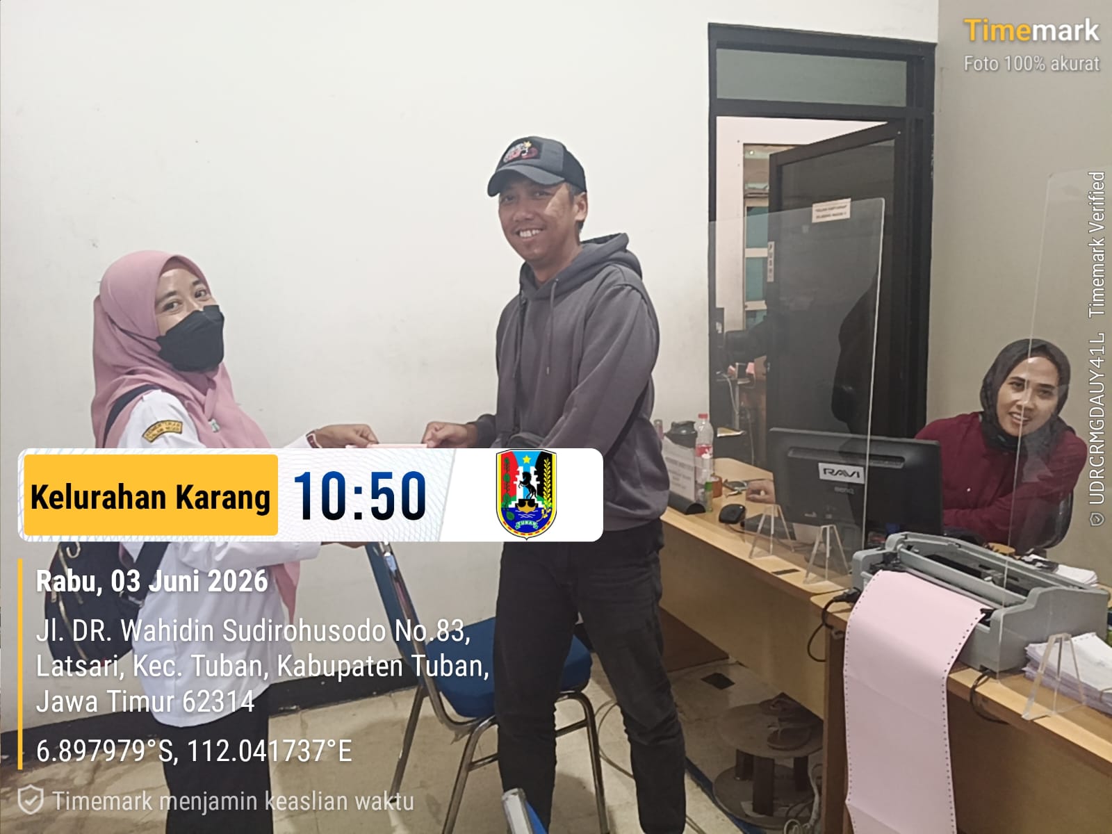 Penarikan Pajak Bumi dan Bangunan (PBB) oleh Warga Pemilik Objek Pajak yang beralamat di Luar wilayah Kelurahan Karang 